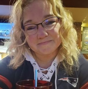 Meet your Posher, Jenn